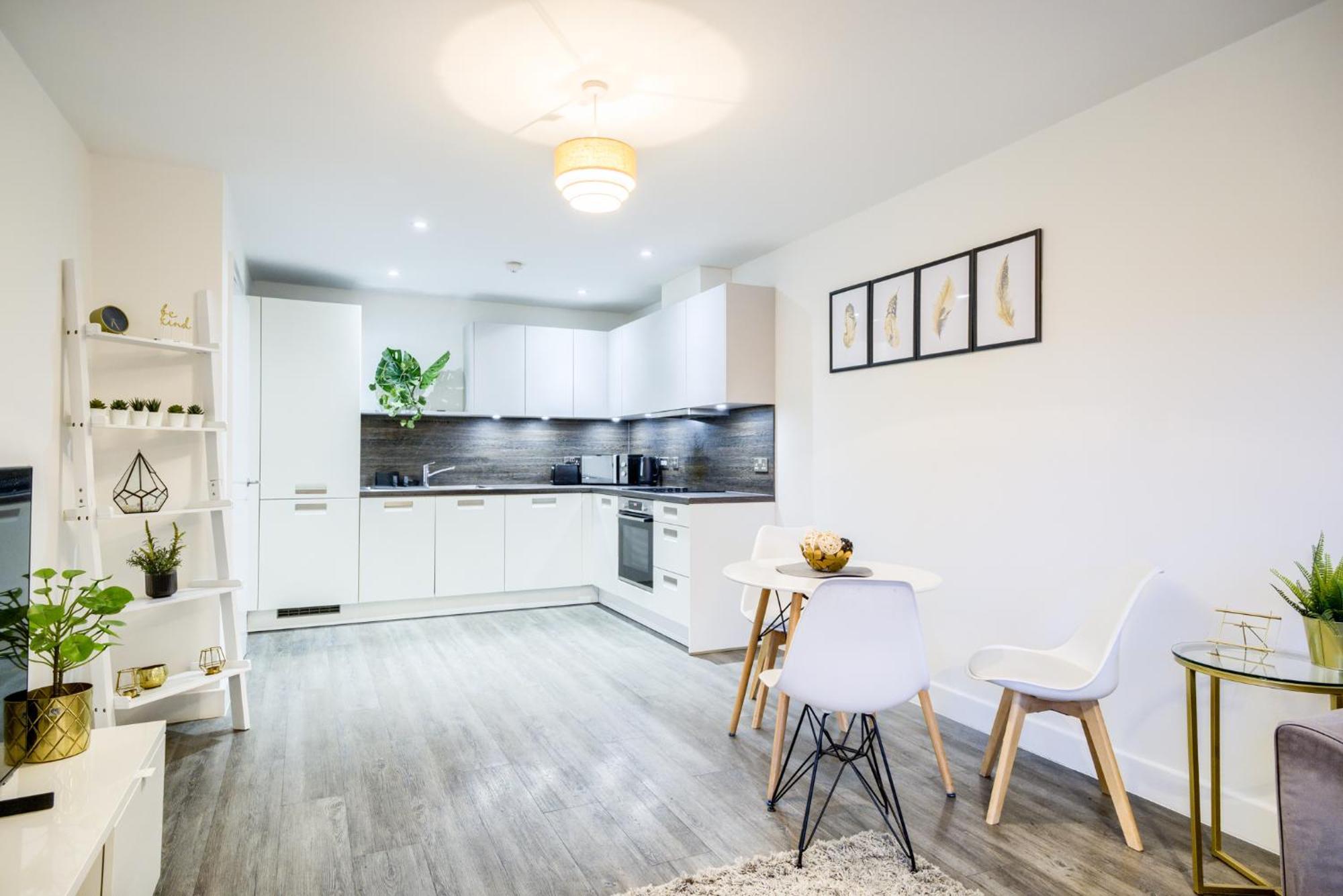 Modern 2 Bed Apartment With Central Location Birmingham Exterior photo